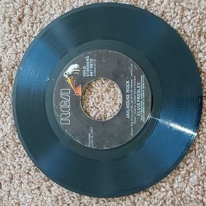 ELVIS PRESLEY 45 RPM RECORD - UNTESTED, NO VISABLE SCRATCHES- RECORDED 6-14-57